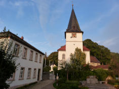 Kirche und Gemeindehaus